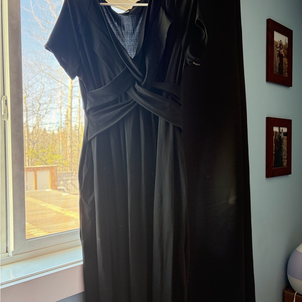 Women’s bundle of XL dresses
